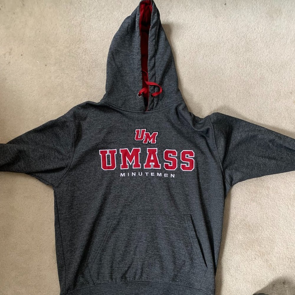 UMass Minutemen Hoodie